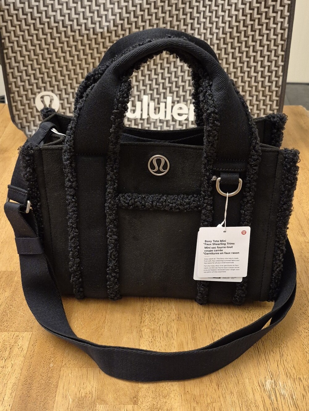 Lululemon athletica Black Boxy Tote Mini 4.5L with Faux Shearling Trim